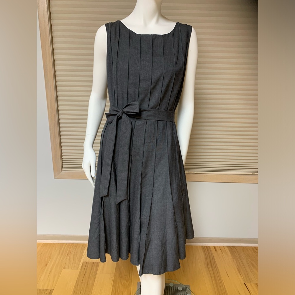 Calvin Klein Charcoal Women’s Dress.Pit to Pit:19.5. Size tag missing